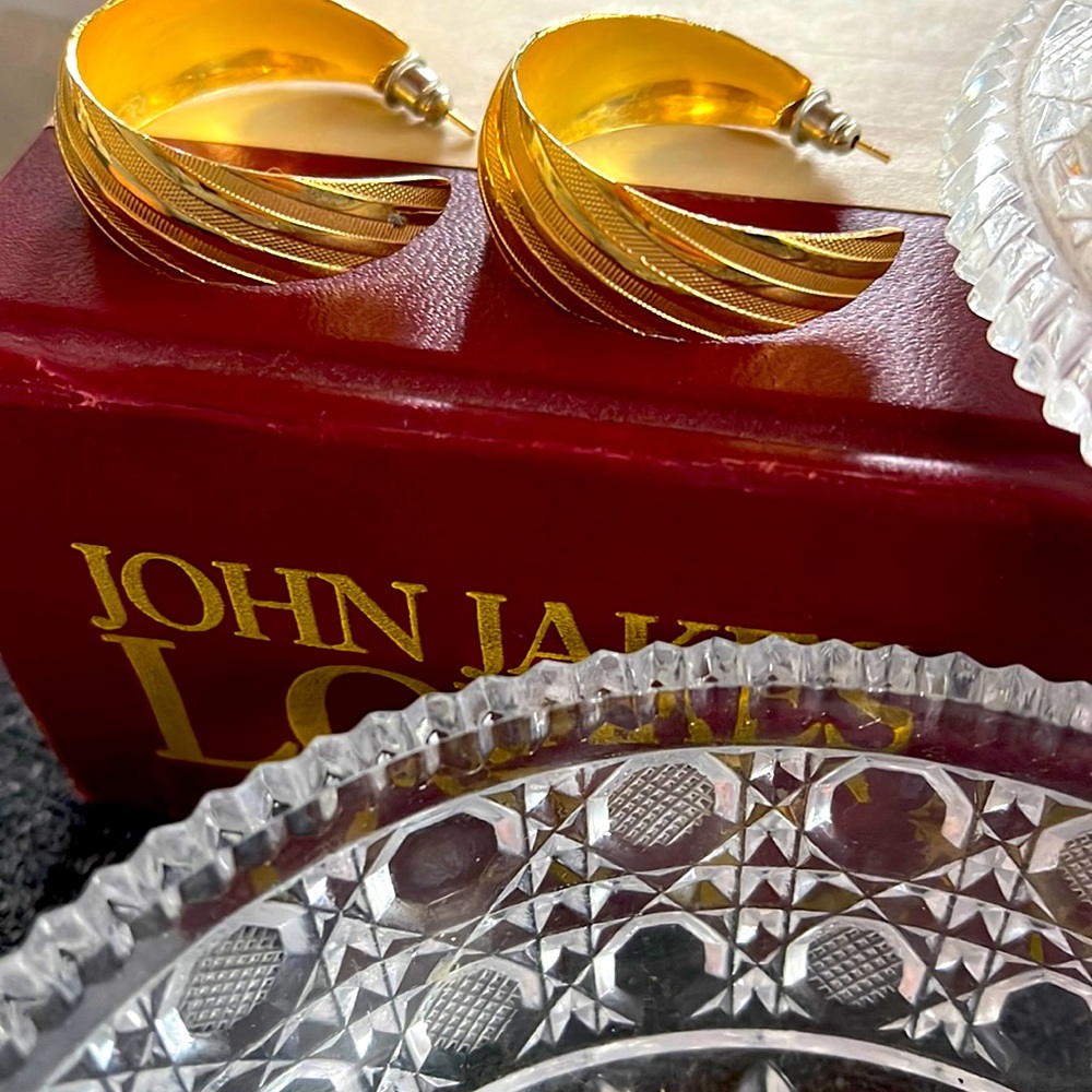 Vintage estate gold plated hoops